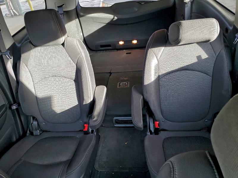 Фото 10 - CHEVROLET TRAVERSE