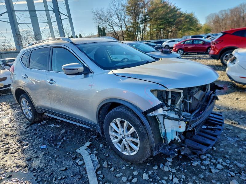 Фото 4 - NISSAN ROGUE