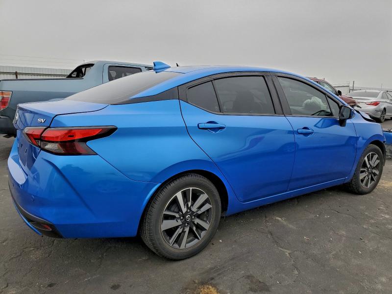 Фото 3 - NISSAN VERSA