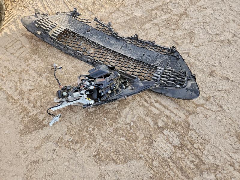 Фото 12 - TOYOTA COROLLA