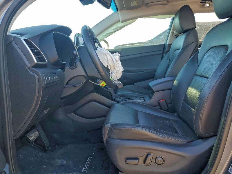 Фото 7 - HYUNDAI TUCSON