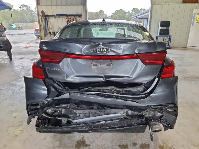 Фото 6 - KIA FORTE