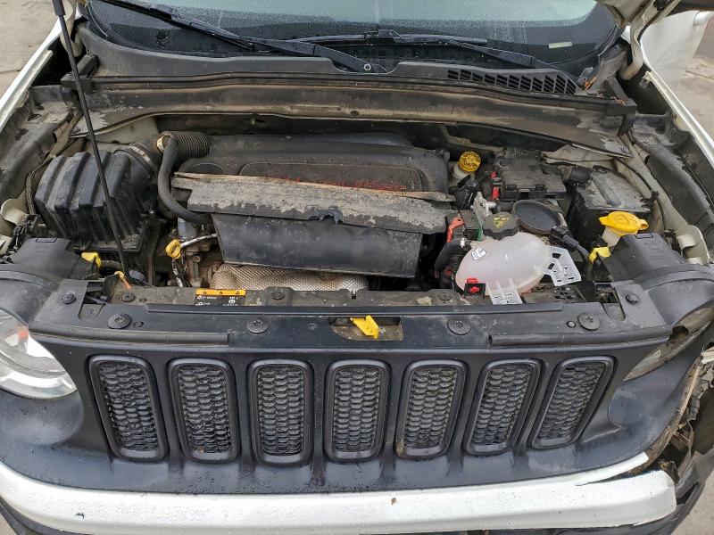 Фото 12 - JEEP RENEGADE