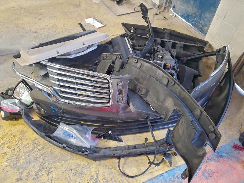 Фото 13 - LINCOLN MKC