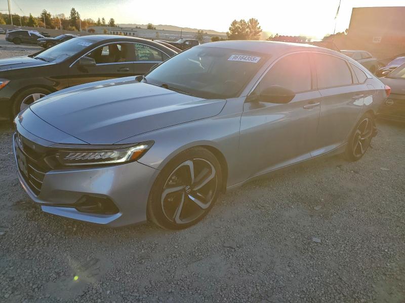 Фото 1 - HONDA ACCORD