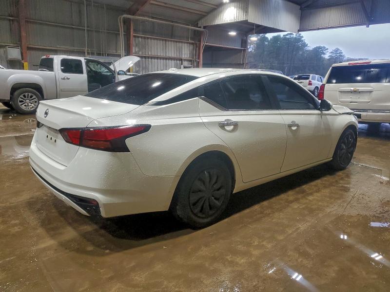 Фото 3 - NISSAN ALTIMA