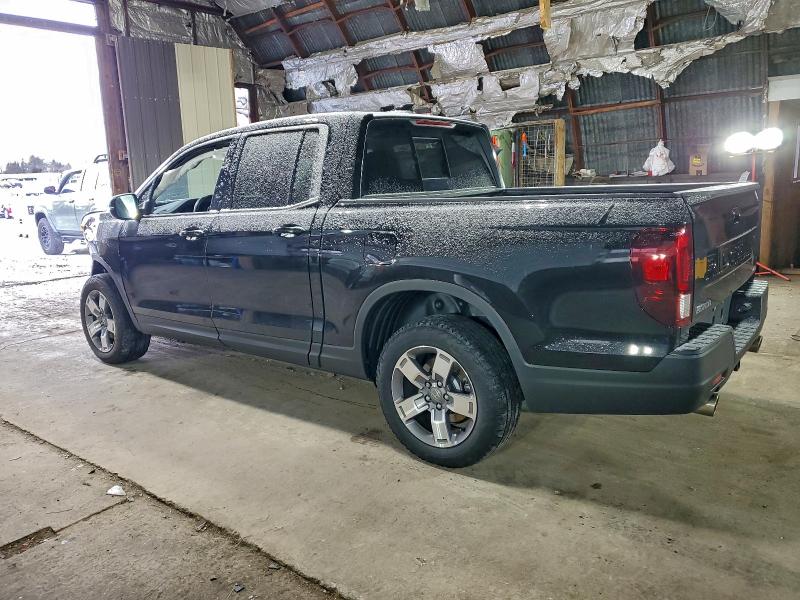 Фото 2 - HONDA RIDGELINE