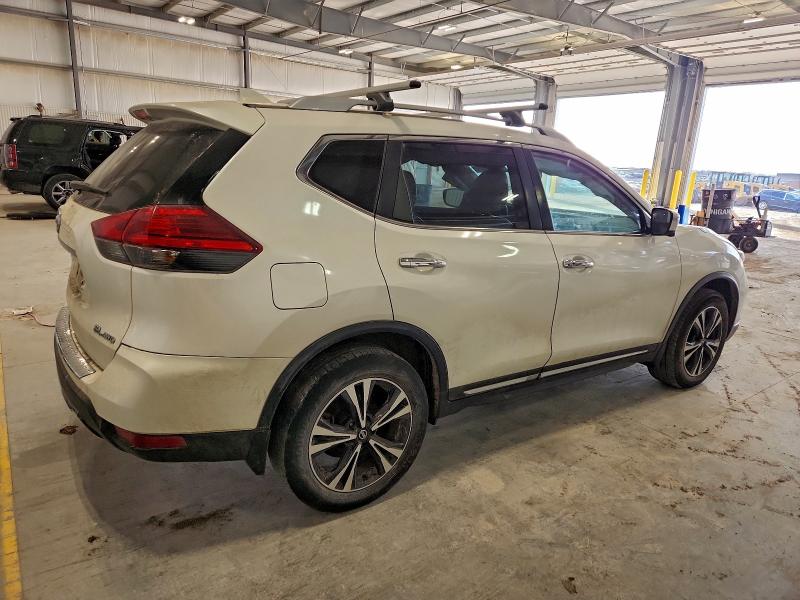 Фото 3 - NISSAN ROGUE