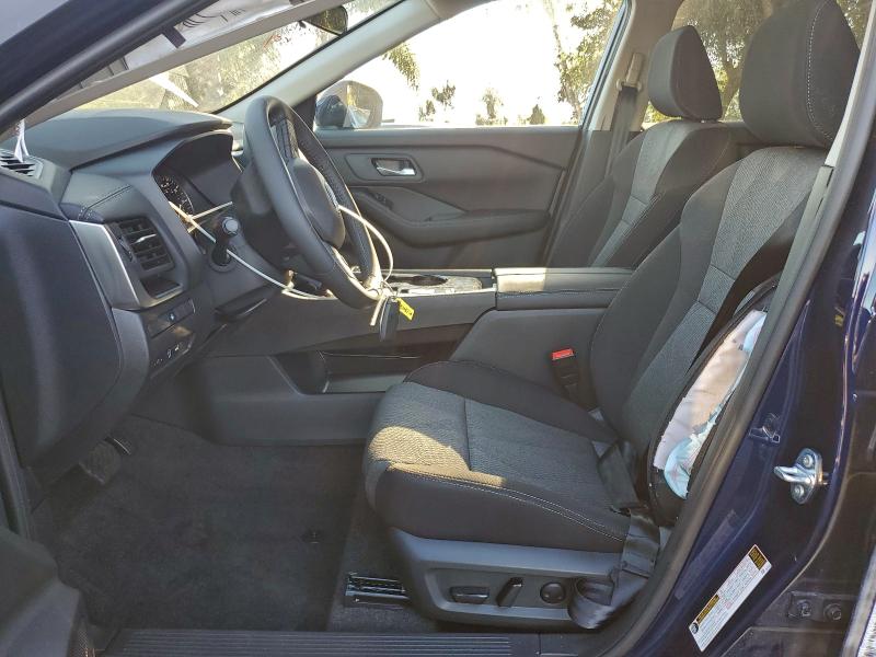 Фото 7 - NISSAN ROGUE