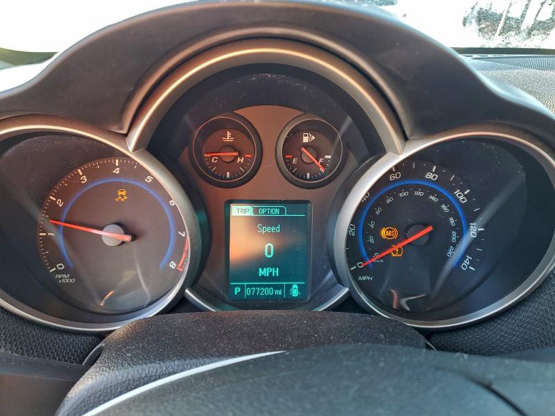 Фото 9 - CHEVROLET CRUZE