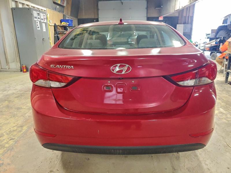 Фото 6 - HYUNDAI ELANTRA