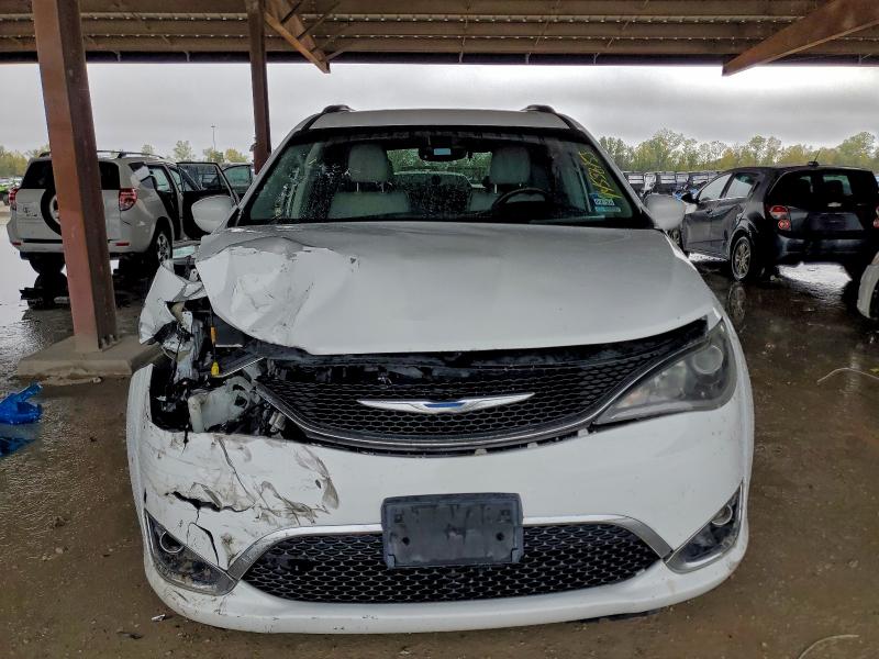 Фото 5 - CHRYSLER PACIFICA