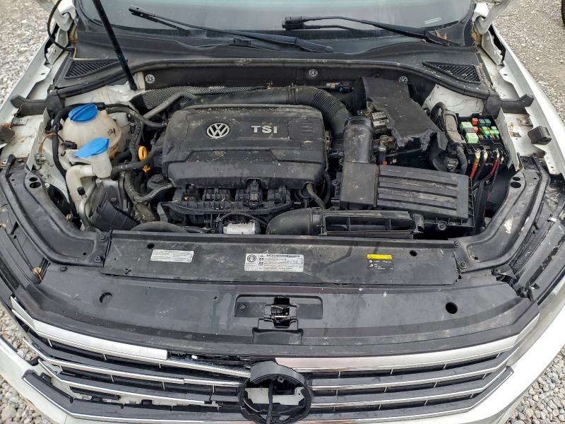 Фото 11 - VOLKSWAGEN PASSAT