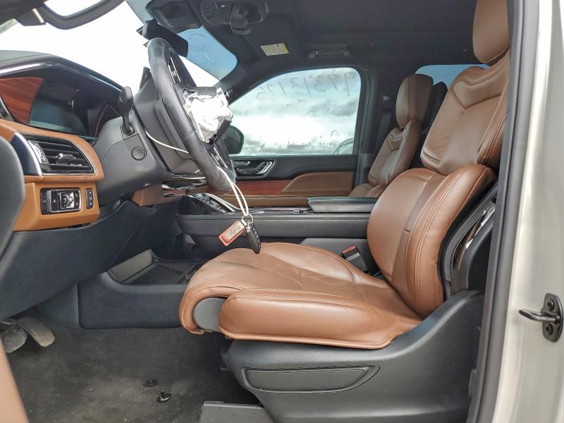 Фото 7 - LINCOLN NAVIGATOR