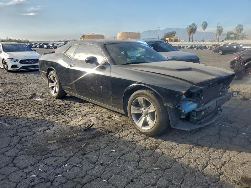 Фото 4 - DODGE CHALLENGER