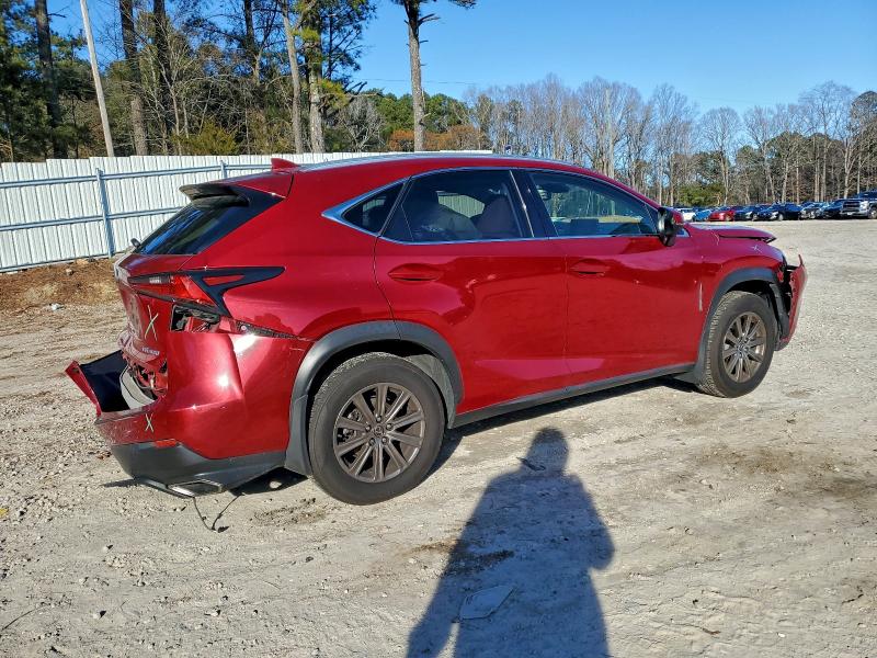 Фото 3 - LEXUS NX