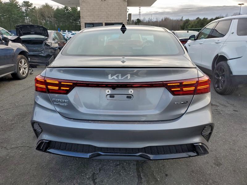 Фото 6 - KIA FORTE