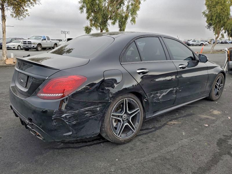 Фото 3 - MERCEDES-BENZ C-CLASS