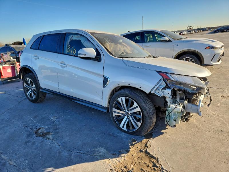 Фото 4 - MITSUBISHI OUTLANDER