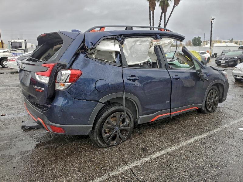 Фото 3 - SUBARU FORESTER