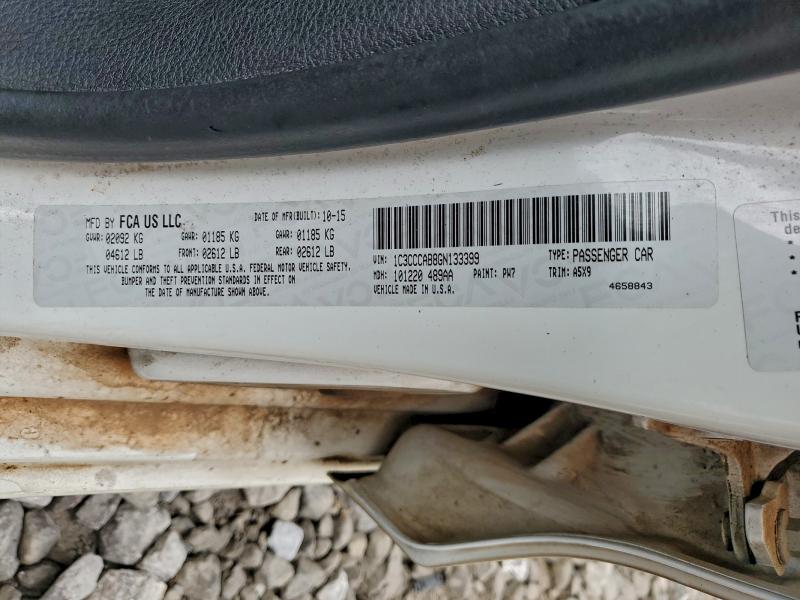 Фото 13 - CHRYSLER 200