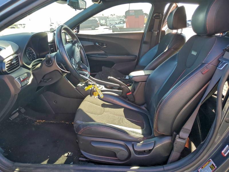 Фото 7 - HYUNDAI VELOSTER