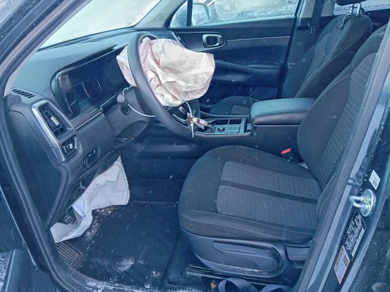 Фото 7 - KIA SORENTO