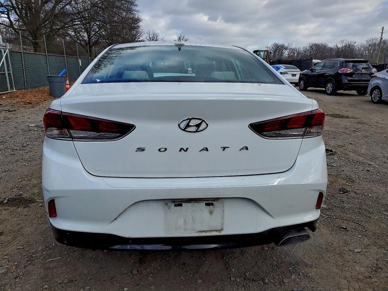 Фото 6 - HYUNDAI SONATA