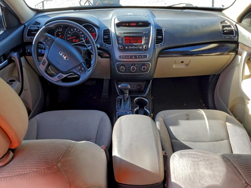 Фото 8 - KIA SORENTO