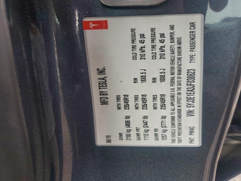 Фото 12 - TESLA MODEL 3