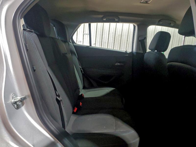 Фото 11 - CHEVROLET TRAX