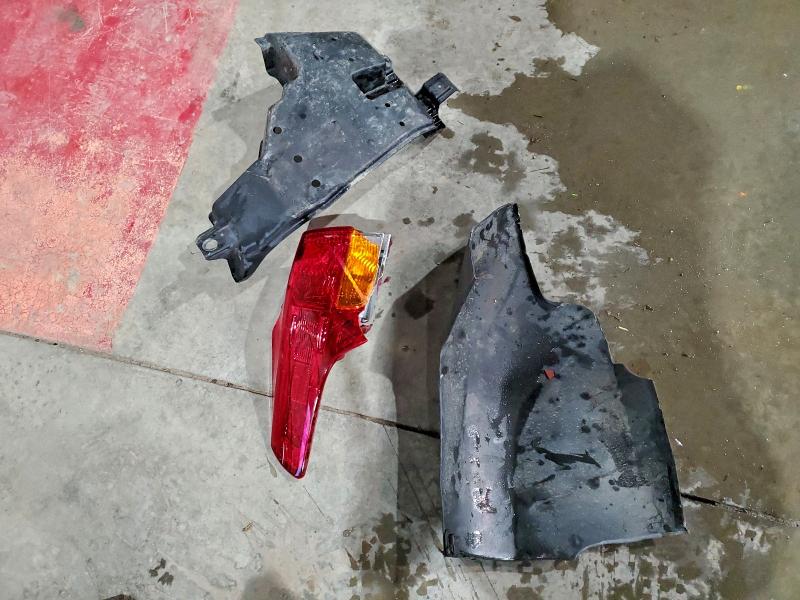 Фото 13 - TOYOTA RAV4