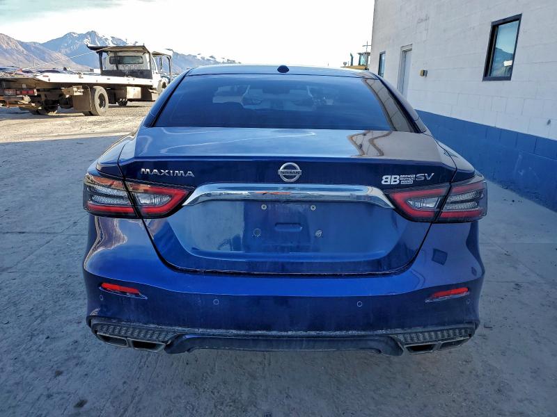 Фото 6 - NISSAN MAXIMA