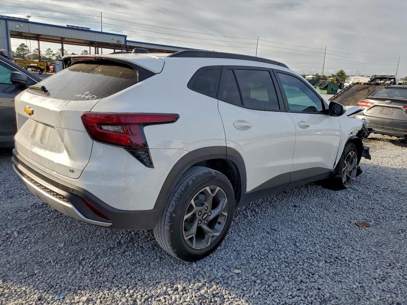 Фото 3 - CHEVROLET TRAX