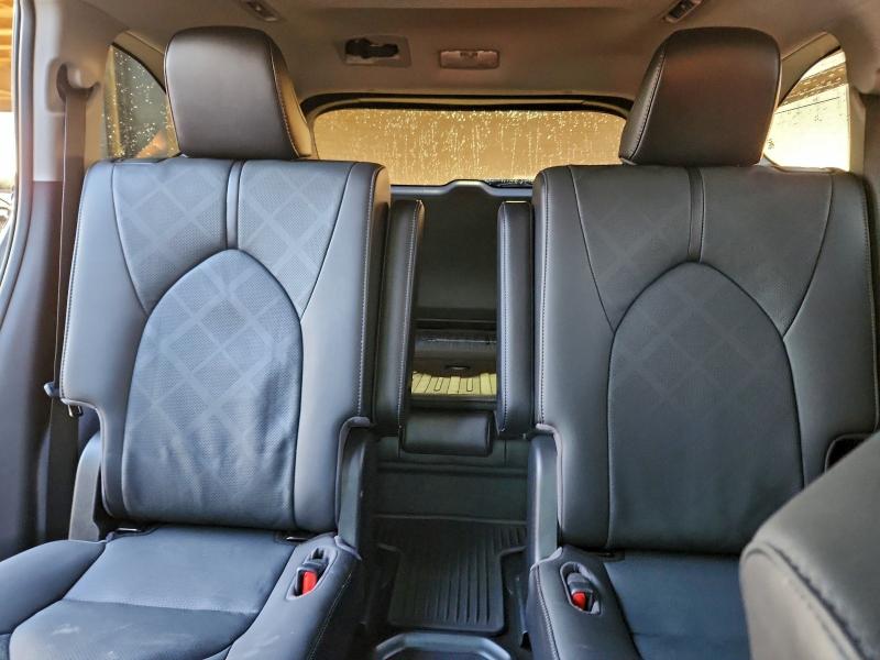 Фото 10 - TOYOTA HIGHLANDER