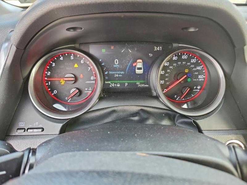 Фото 9 - TOYOTA CAMRY