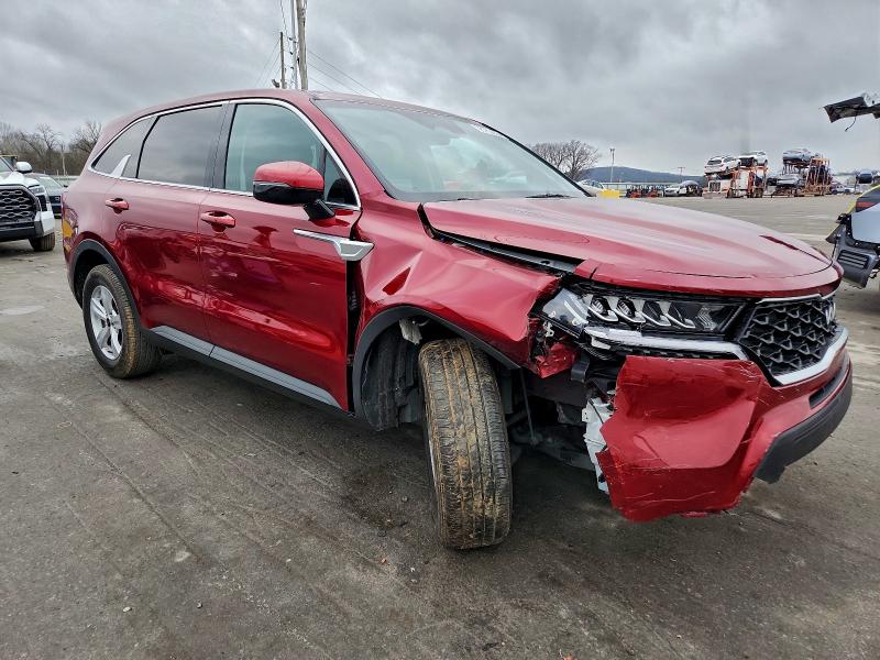 Фото 4 - KIA SORENTO