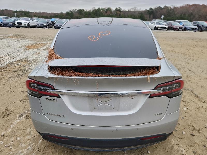 Фото 6 - TESLA MODEL X