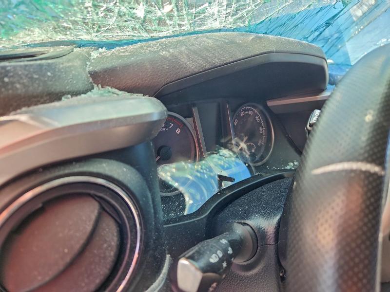 Фото 9 - TOYOTA TACOMA