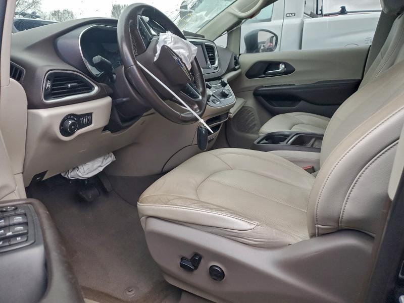 Фото 7 - CHRYSLER PACIFICA