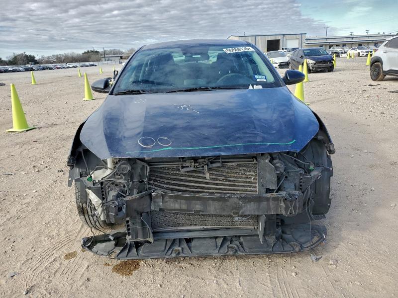 Фото 5 - KIA FORTE