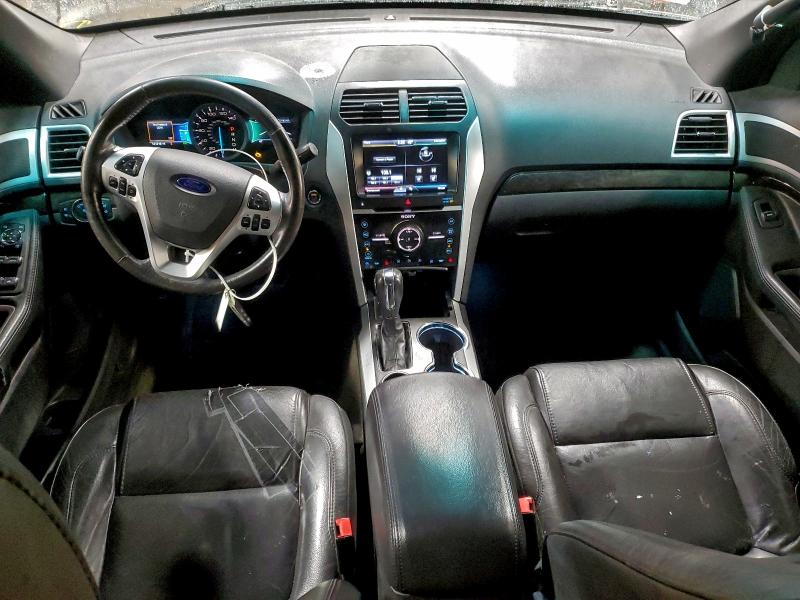 Фото 8 - FORD EXPLORER