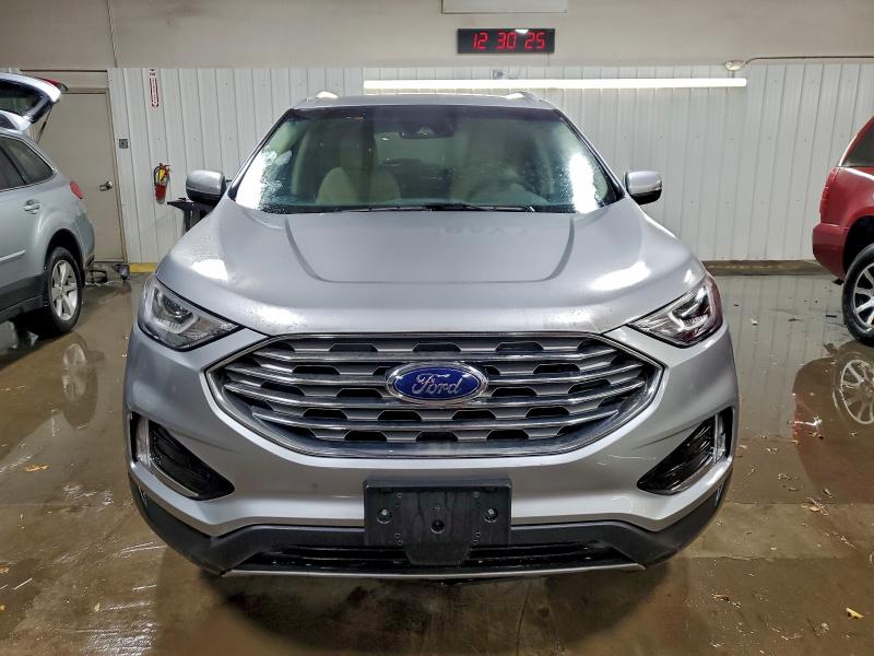 Фото 5 - FORD EDGE