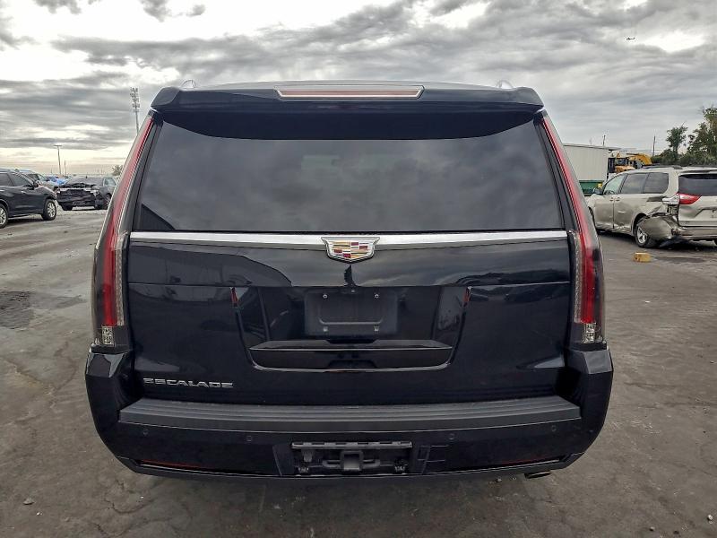 Фото 6 - CADILLAC ESCALADE