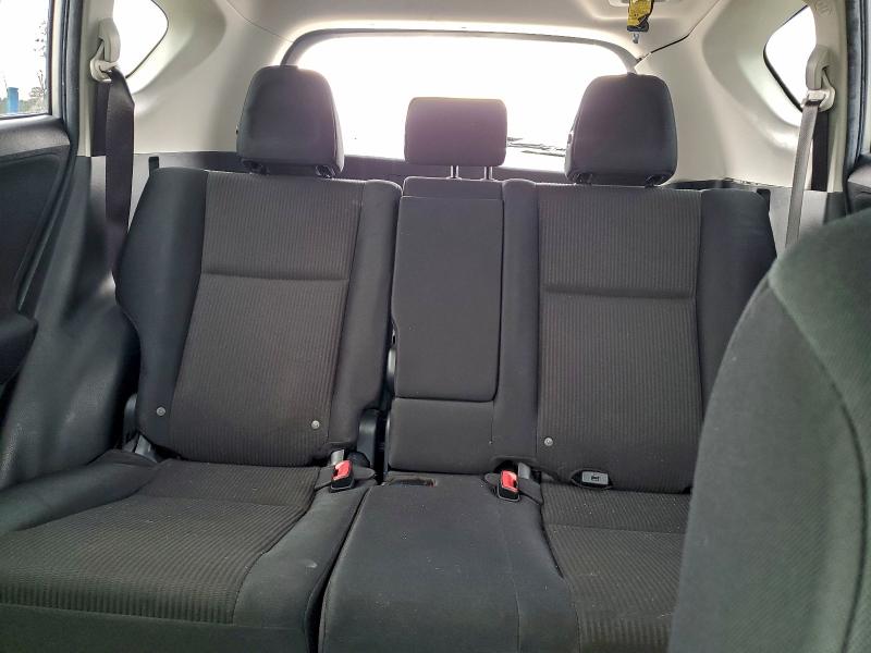 Фото 10 - TOYOTA RAV4