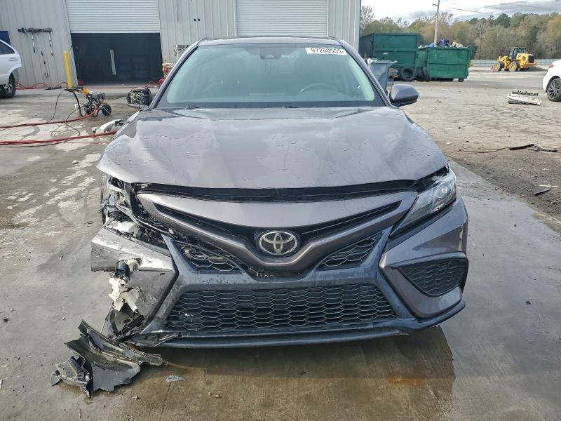 Фото 5 - TOYOTA CAMRY