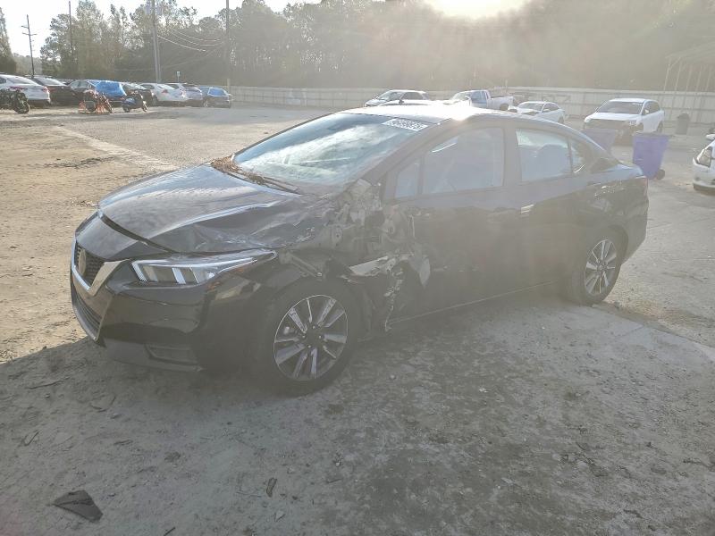 Фото 1 - NISSAN VERSA