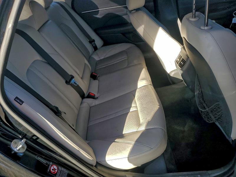 Фото 10 - HYUNDAI SONATA