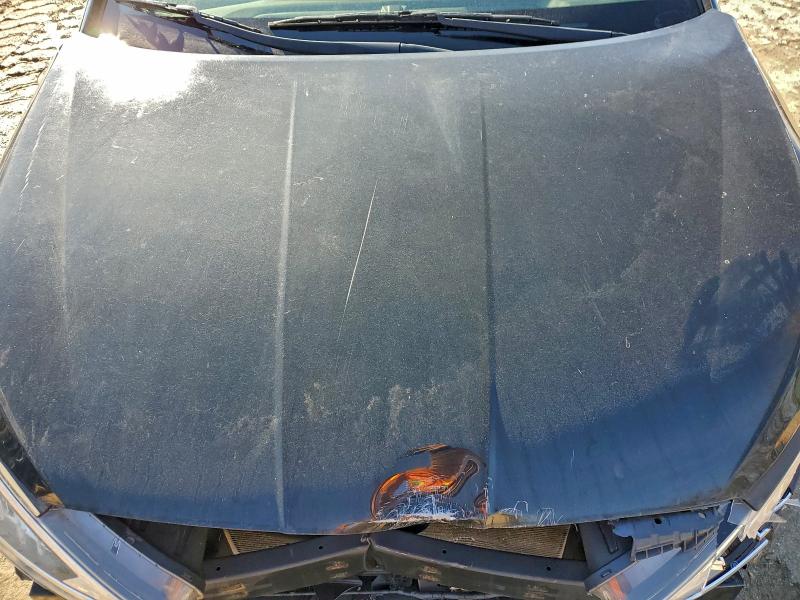 Фото 11 - HYUNDAI ELANTRA