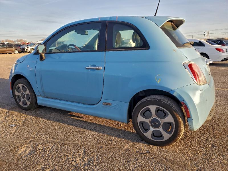 Фото 2 - FIAT 500